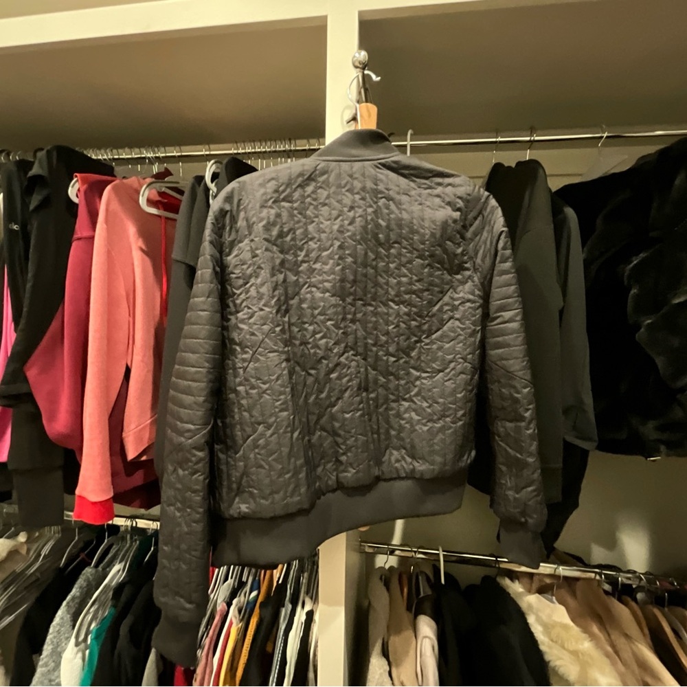 Lululemon Athletica Gray Bomber Jacket with Quilted Design